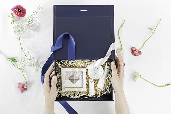 Luxury Rigid Magnetic Closure Gift Box With Dual Ribbons Luxury Rigid Magnetic Closure Gift Box With Dual Ribbons